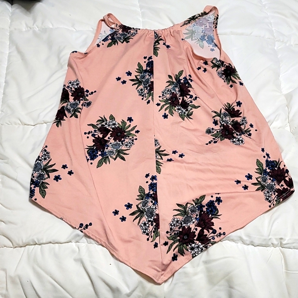 Blouse/ Top - Picture 2 of 2